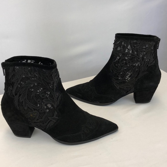 TopShop Black Suede Embroidered Bootie - Picture 1 of 7